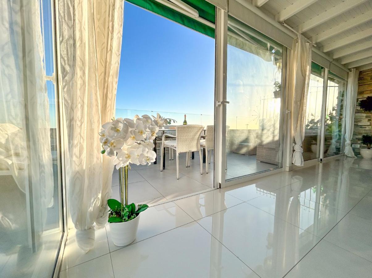 Penthouse Of Views Los Cristianos Los Cristianos  Extérieur photo